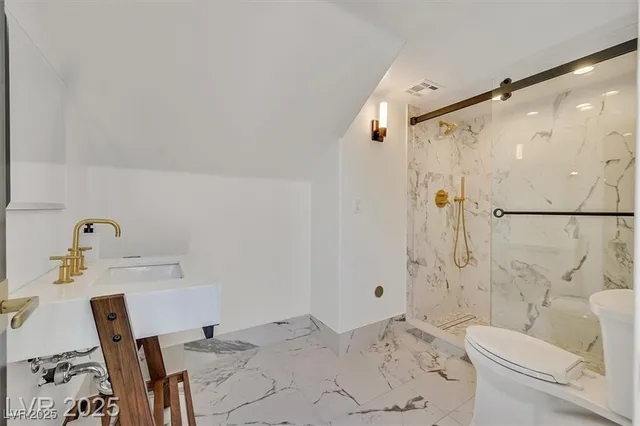 $18,000 | 11906 Port Labelle Drive, Las Vegas, NV 89141