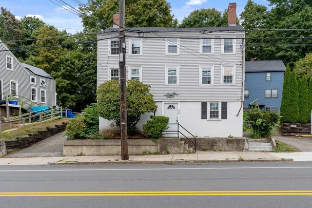 $2,900 | 95 South Main Street, Unit B, Andover, MA 01810