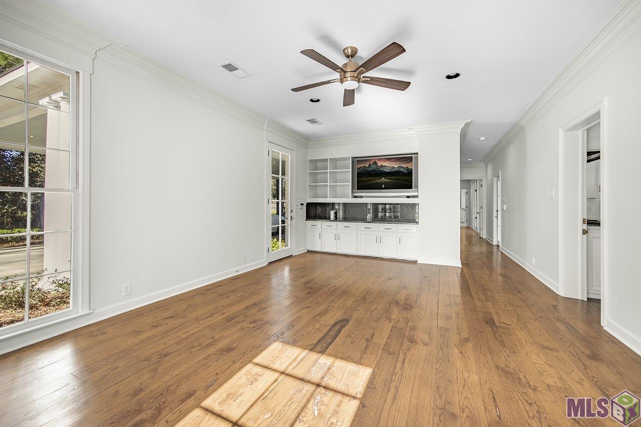12451 Highland Road Baton Rouge, LA 70810 - Photo 13 of 49
