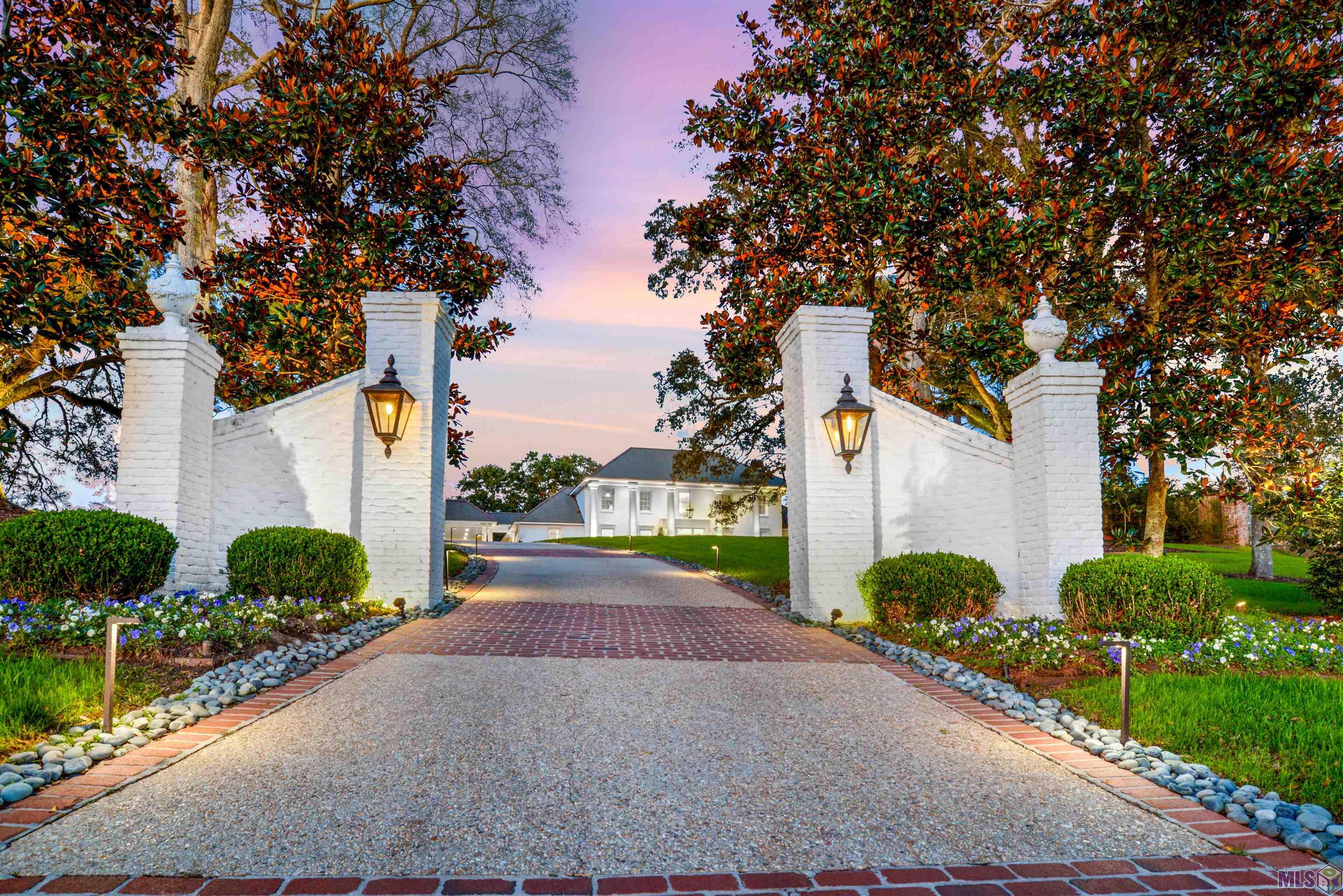 12451 Highland Road Baton Rouge, LA 70810 - Photo 2 of 49