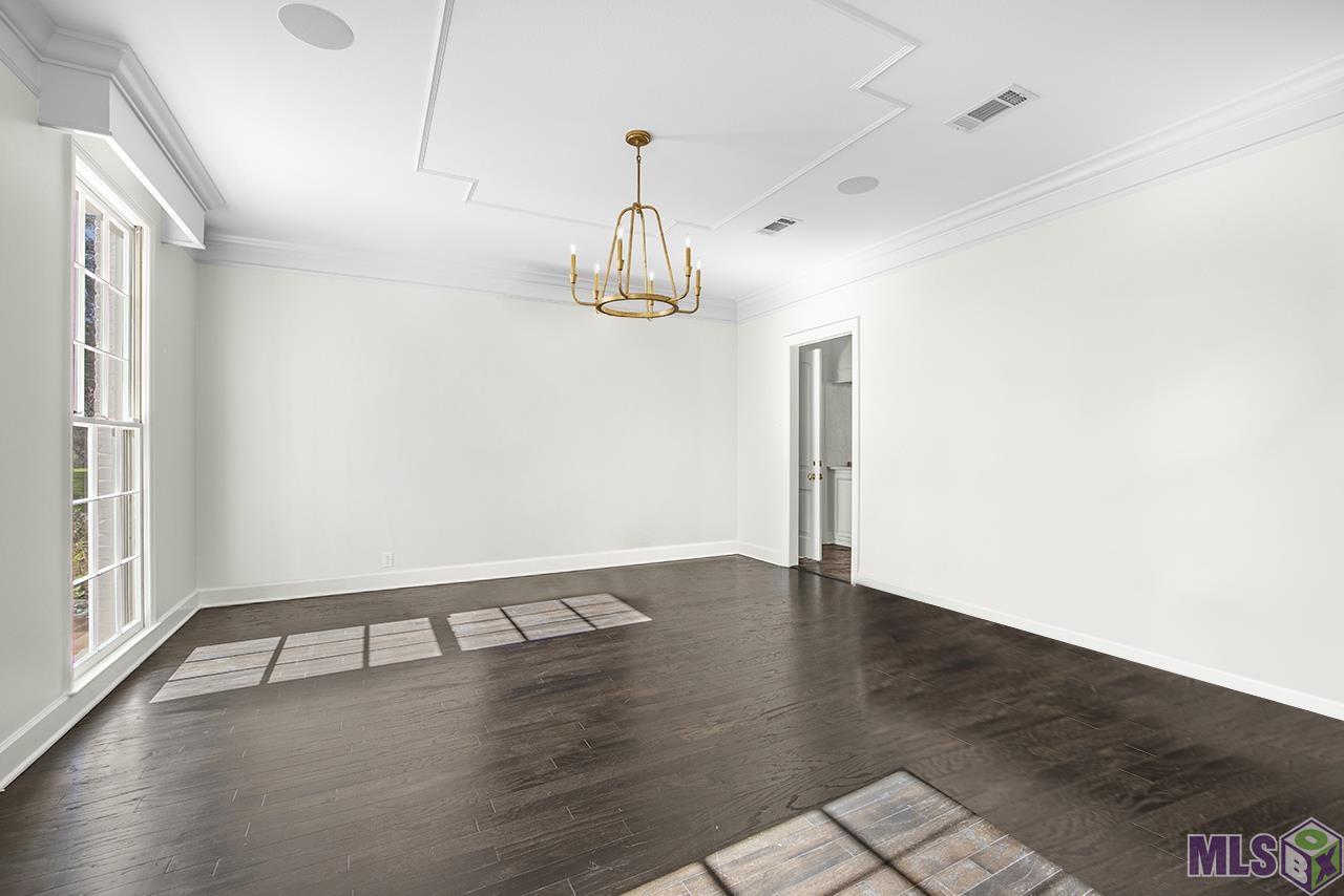 12451 Highland Road Baton Rouge, LA 70810 - Photo 8 of 49