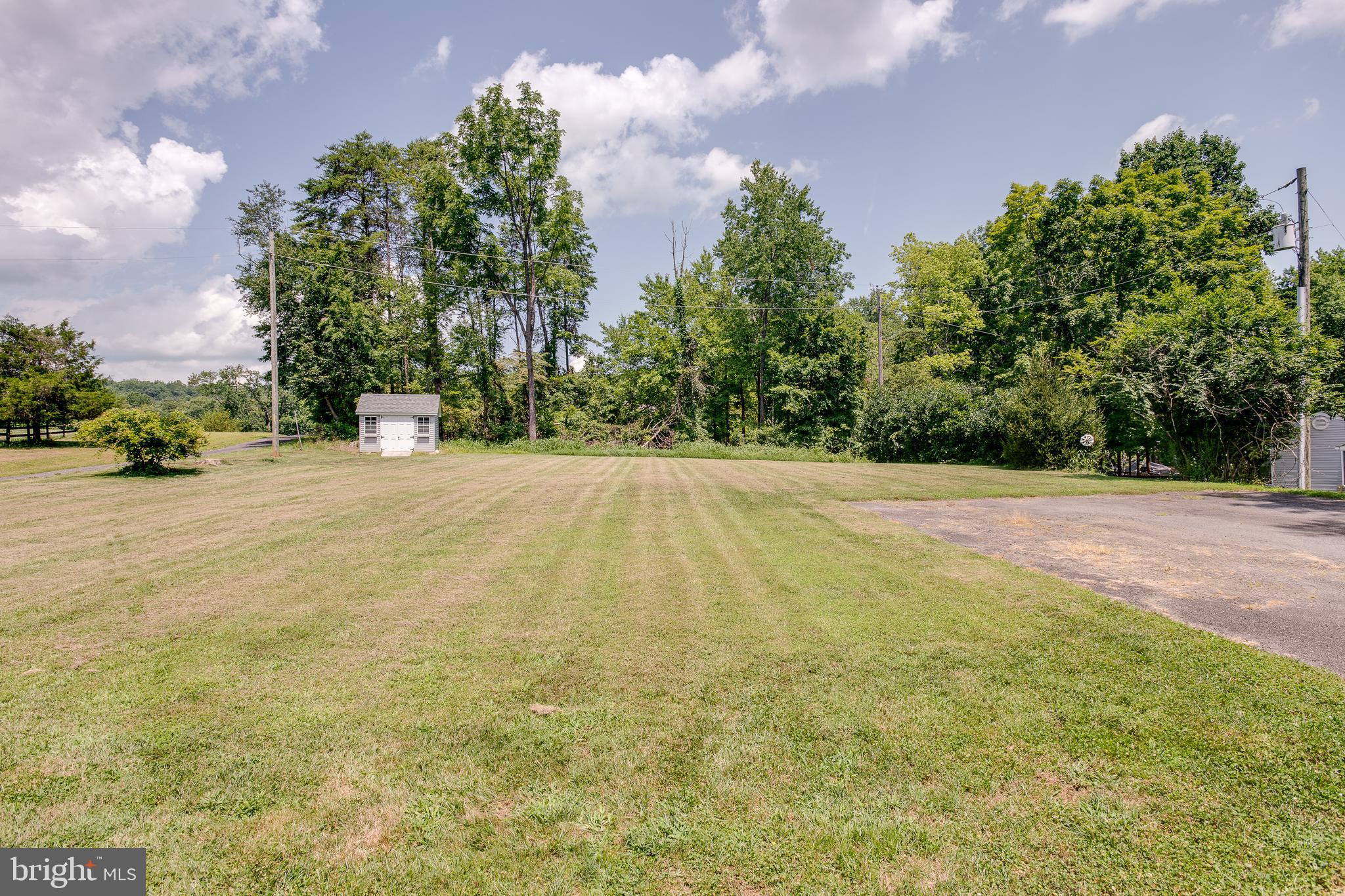 6064 Old Bust Head Road Broad Run, VA 20137 - Photo 22 of 60 Gallery Image 22