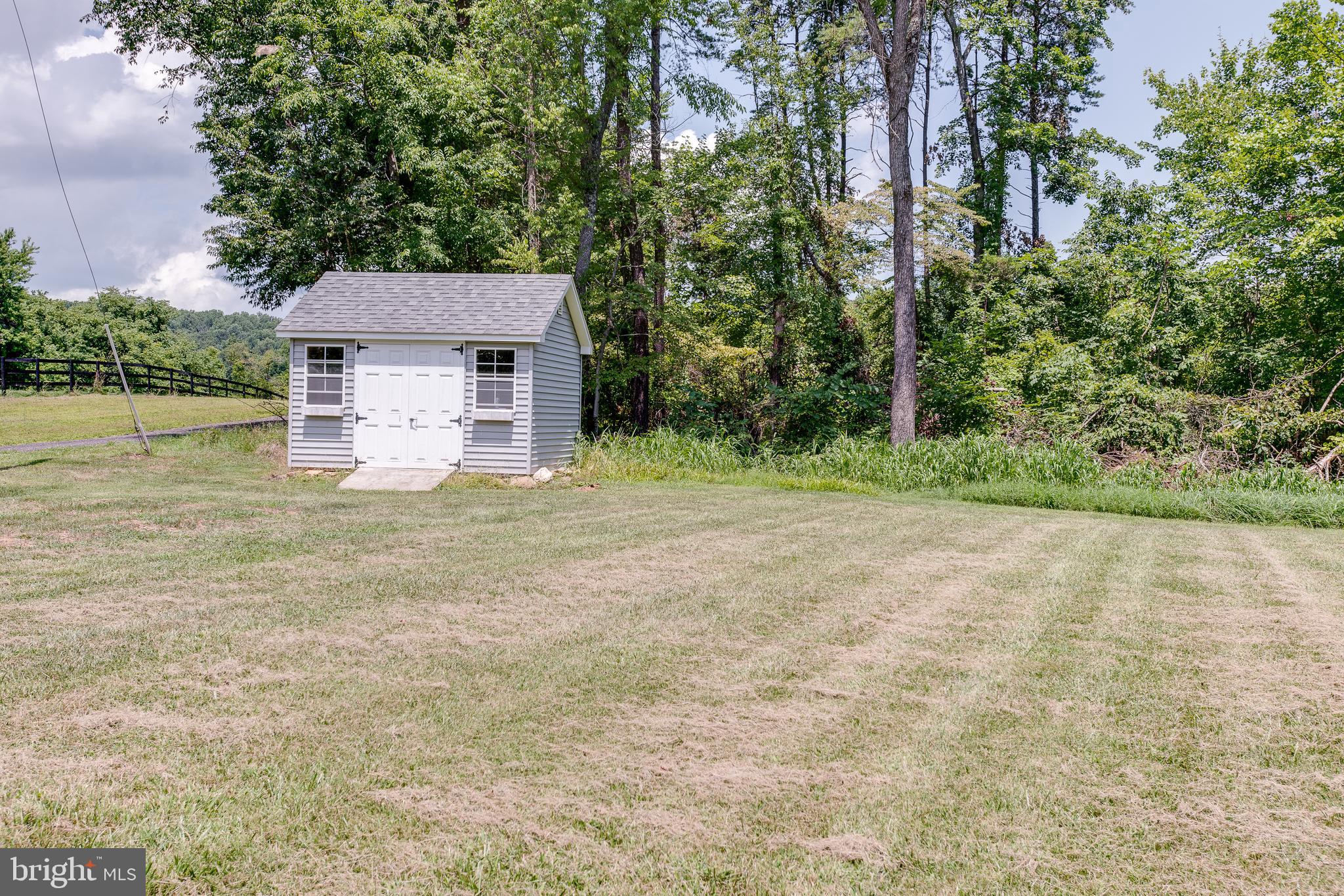 6064 Old Bust Head Road Broad Run, VA 20137 - Photo 24 of 60 Gallery Image 24