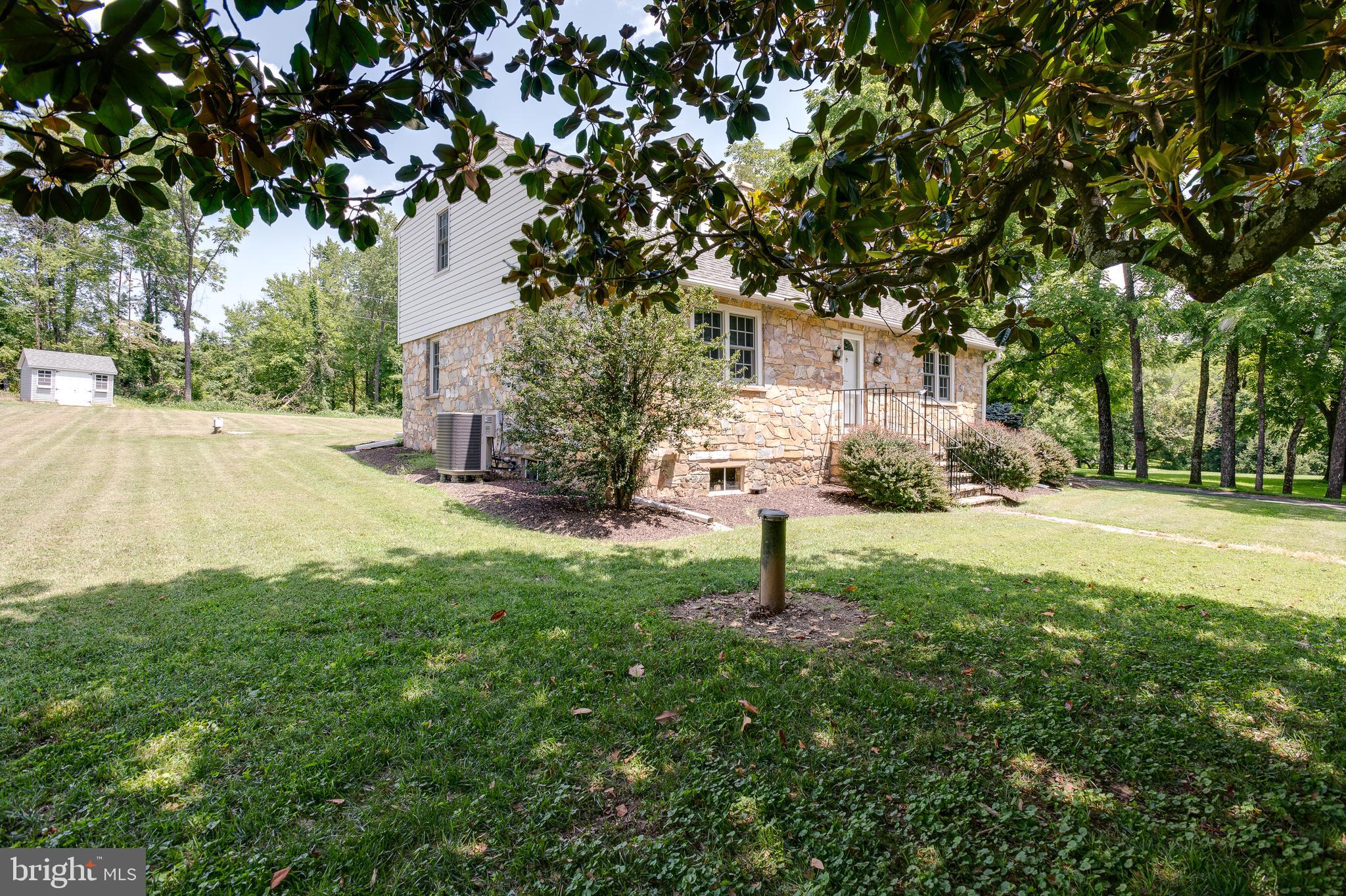 6064 Old Bust Head Road Broad Run, VA 20137 - Photo 34 of 60 Gallery Image 34