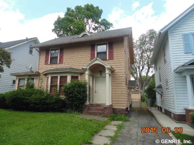 318 Roslyn Street Rochester, NY 14619 - Photo 1 of 1 Exterior Front