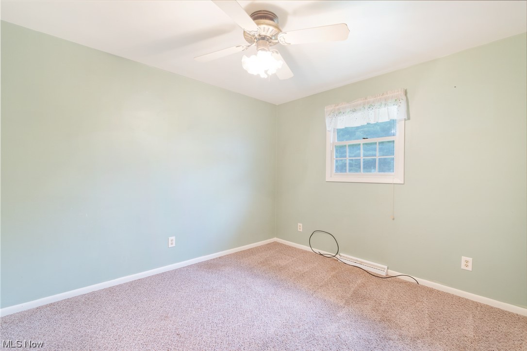 6178 Warren - Sharon Road Brookfield, OH 44403 - Photo 15 of 43 Side A - Bed 1