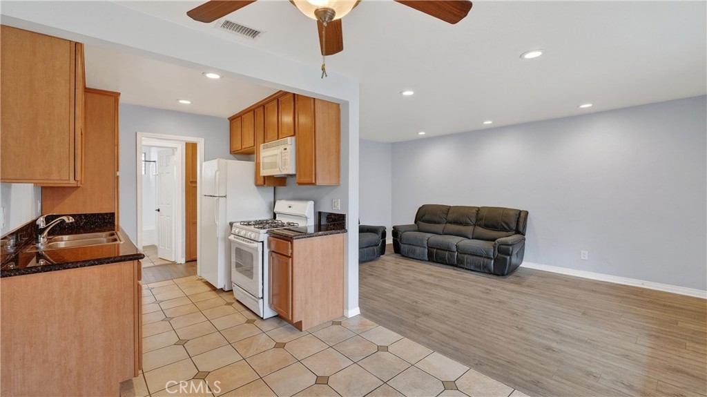 1450 West Lambert Road La Habra, CA 90631 - Photo 13 of 32