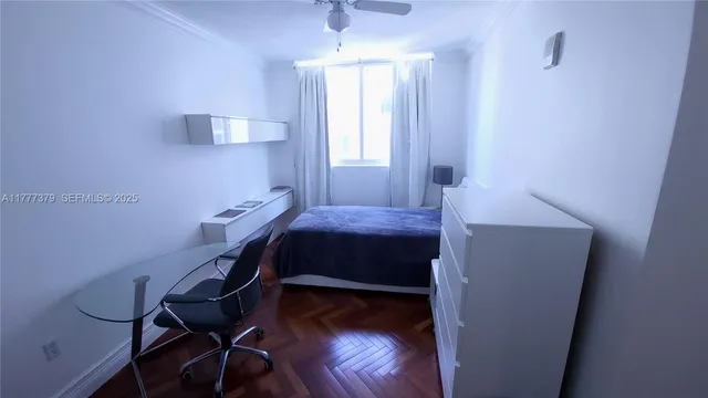 $498,900 | 170 Southeast 14th Street, Unit 2705, Miami, FL 33131