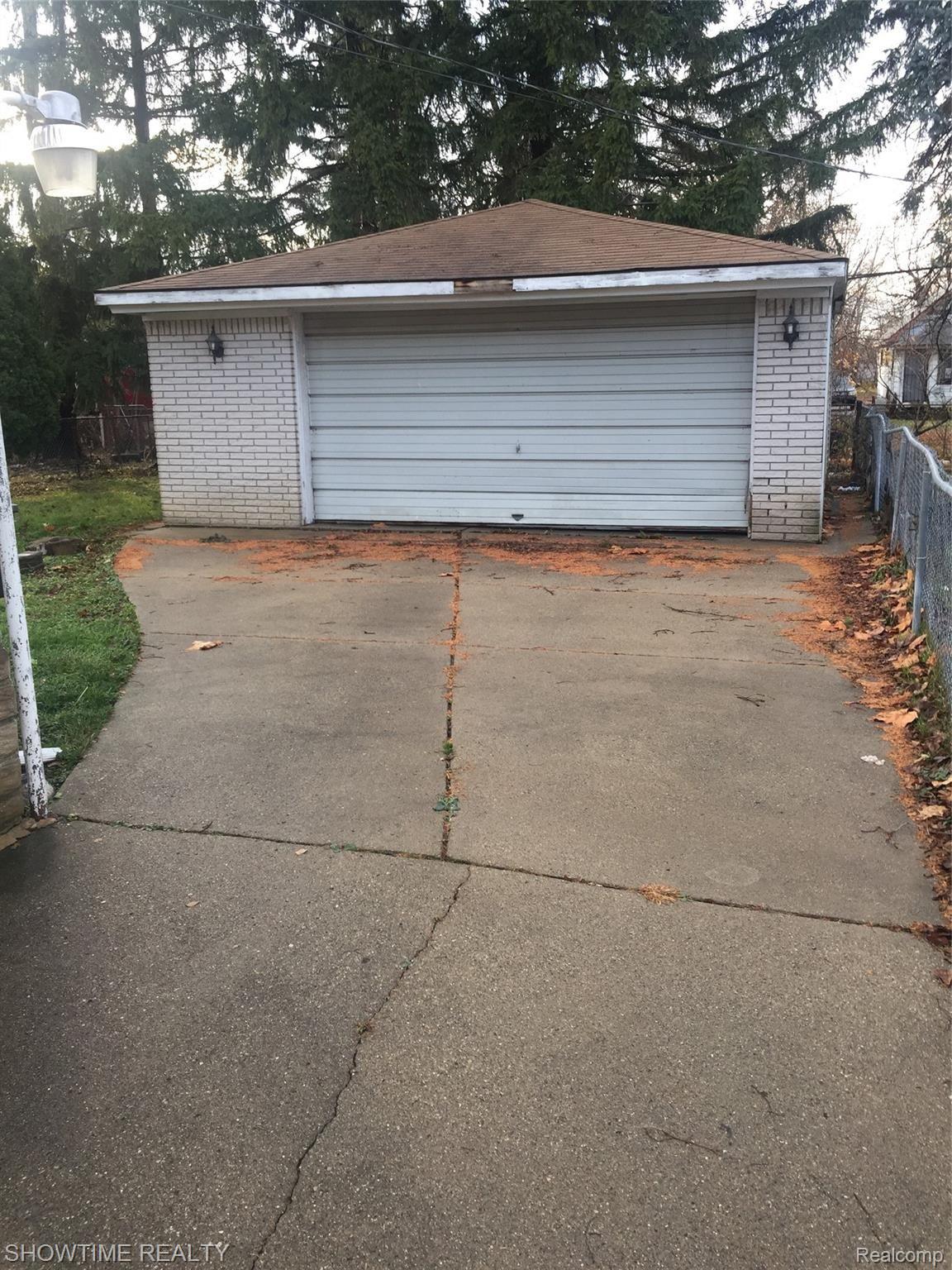 6389 Evergreen Road Detroit, MI 48228 - Photo 67 of 73 IMG-9869 (1).JPG