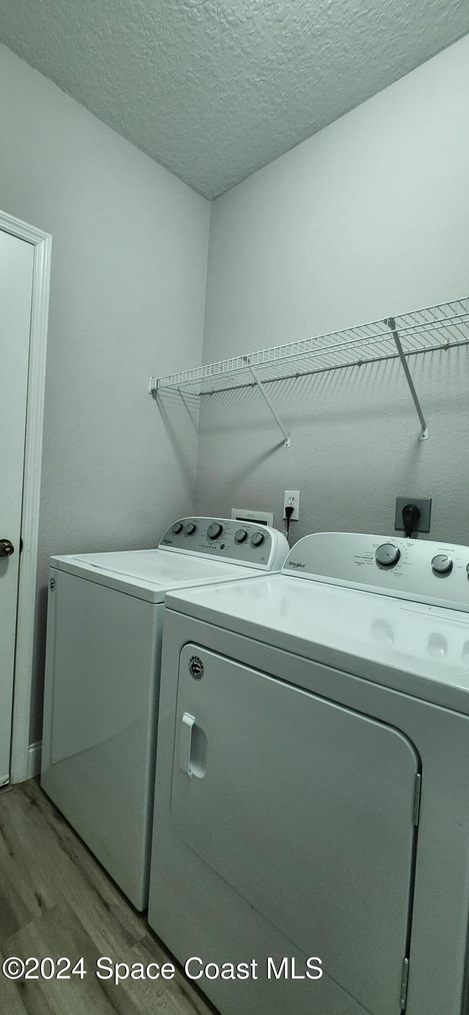 3856 Mt Carmel Lane Melbourne, FL 32901 - Photo 31 of 35 20241127_170056