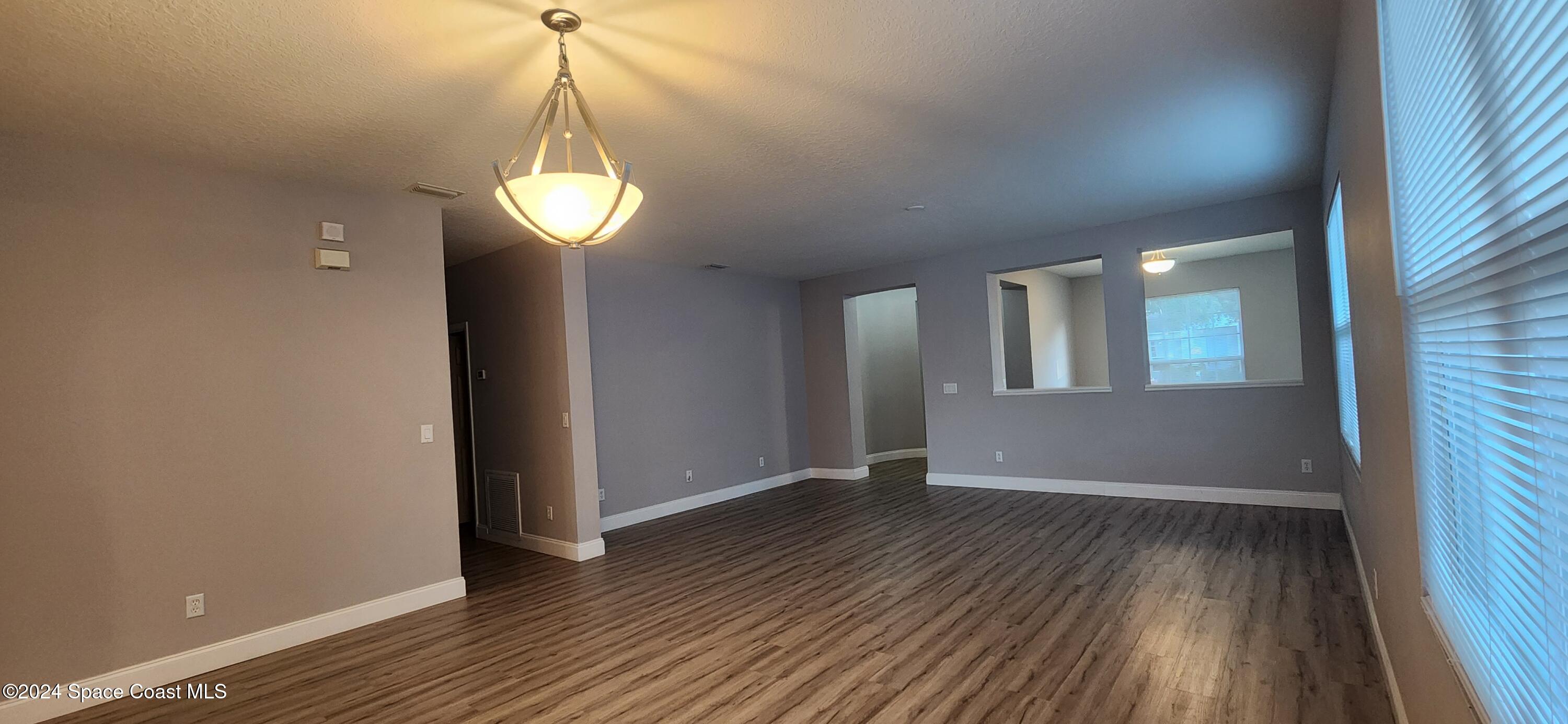 3856 Mt Carmel Lane Melbourne, FL 32901 - Photo 5 of 35 20241127_165718