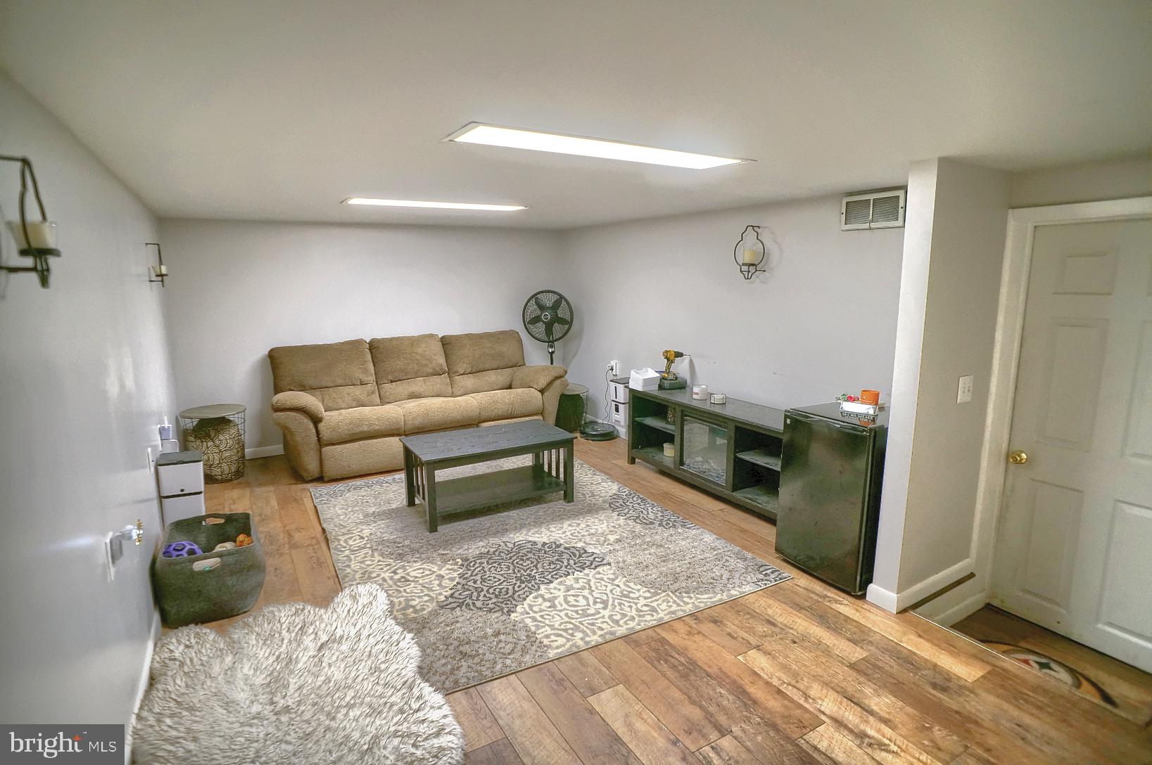311 Sample Bridge Road Mechanicsburg, PA 17050 - Photo 15 of 32 Gallery Image 15