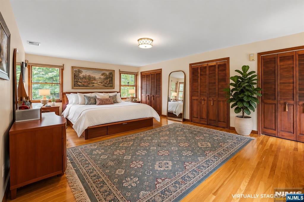 116 Pyle Street Oradell, NJ 07649 - Photo 16 of 38 Gallery Image 16
