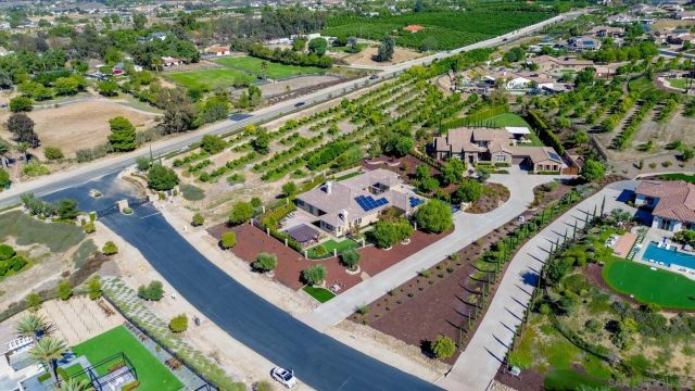 $2,950,000 | 41770 Knoll Vista Lane, Temecula, CA 92592