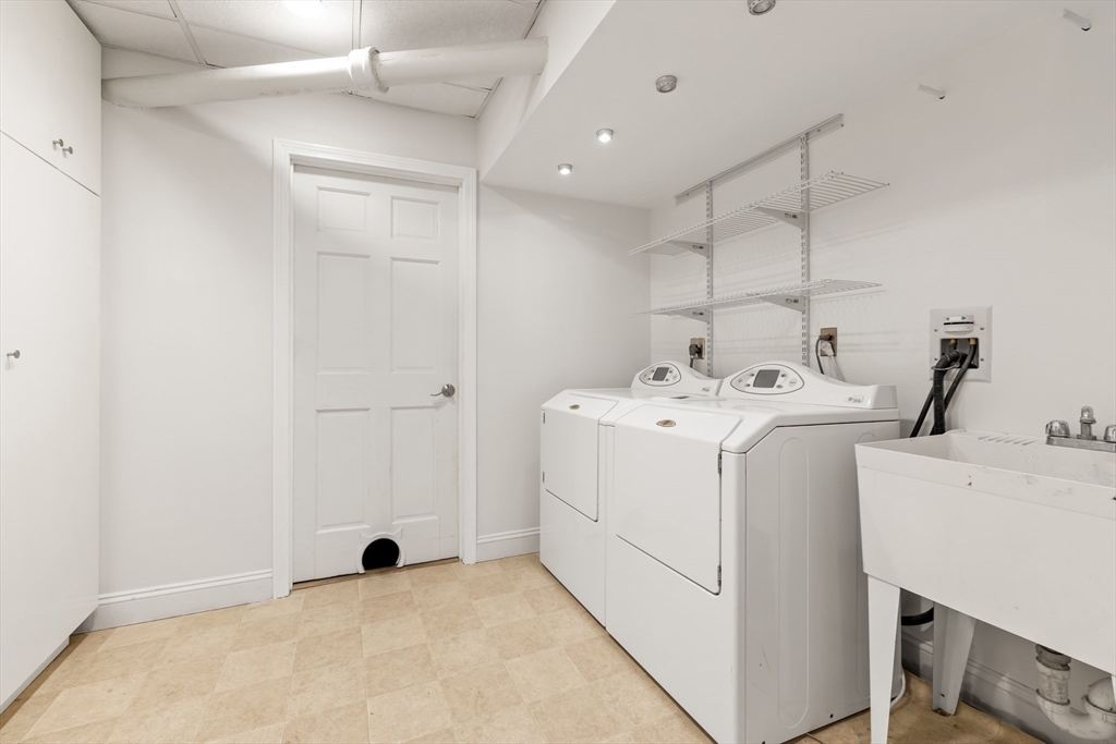 332 Hillcrest Road Needham, MA 02492 - Photo 26 of 33