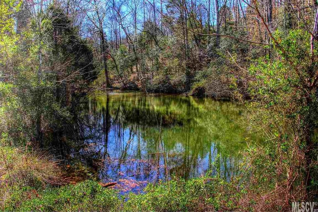 2430 Moss Farm Road Hickory, NC 28602 - Photo 16 of 25 Gallery Image 16
