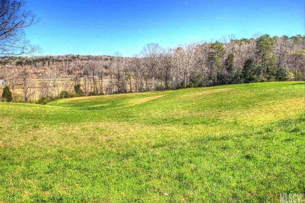 2430 Moss Farm Road Hickory, NC 28602 - Photo 17 of 25 Gallery Image 17