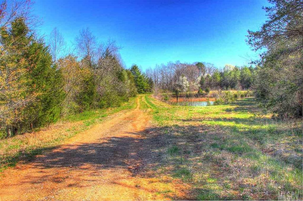 2430 Moss Farm Road Hickory, NC 28602 - Photo 24 of 25 Gallery Image 24
