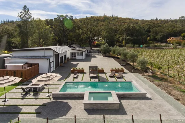 $8,900 | 3002 Foothill Boulevard, Calistoga, CA 94515