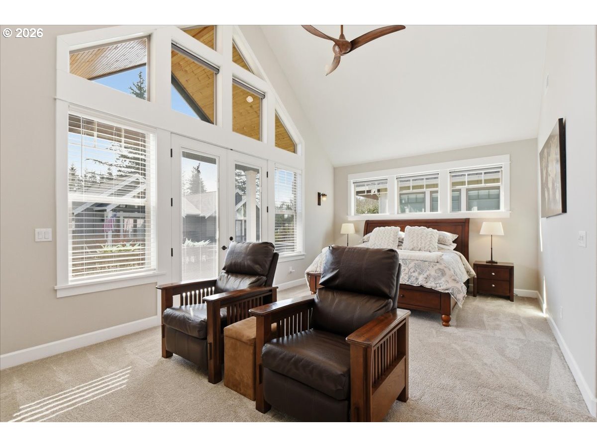 4026 Northwest 75th Avenue, Unit 70 Camas, WA 98607 - Photo 18 of 47 a living room with furniture and windows