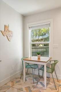 $500,000 | 2702 Crest Avenue, Unit 1, Austin, TX 78702