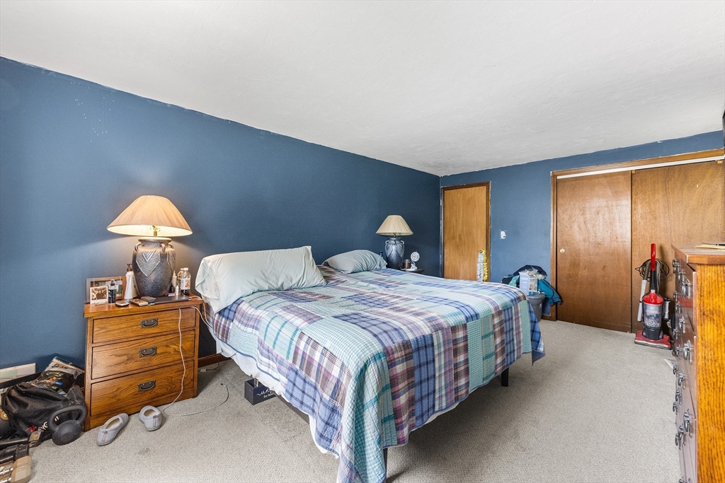14-16 Julian Road Randolph, MA 02368 - Photo 10 of 39