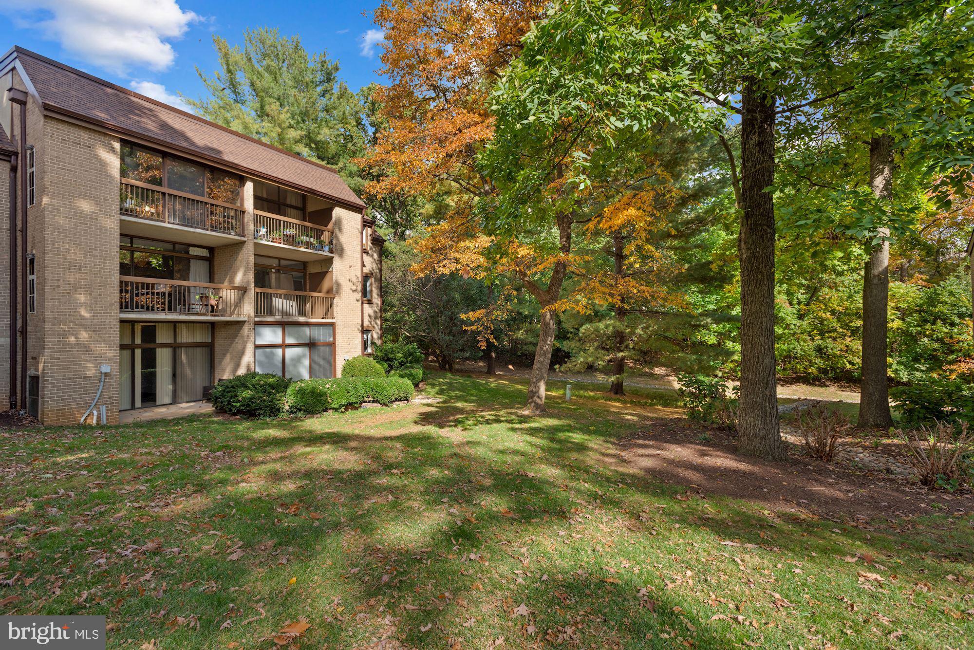 1639 Parkcrest Circle, Unit 300 Reston, VA 20190 - Photo 21 of 23 Balcony with treetop views