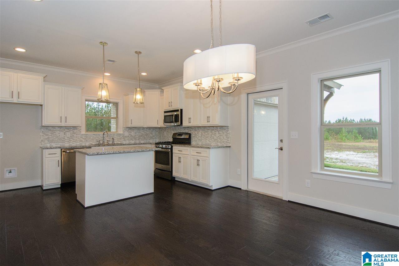 555 Grayson Place Chelsea, AL 35043 - Photo 9 of 42