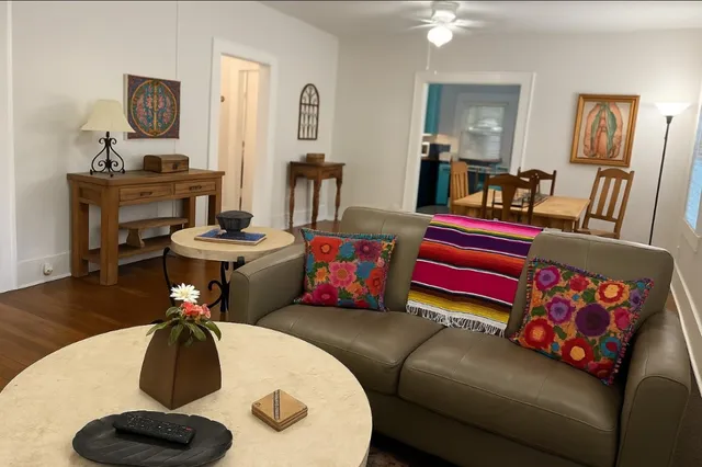 $3,200 | 3101 Wheeler Street, Austin, TX 78705