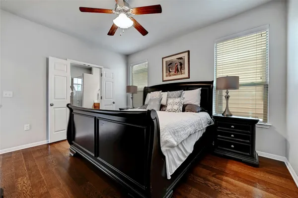 $2,600 | 912 Sleepy Dell Lane, Austin, TX 78748