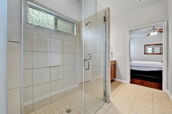 $2,600 | 912 Sleepy Dell Lane, Austin, TX 78748