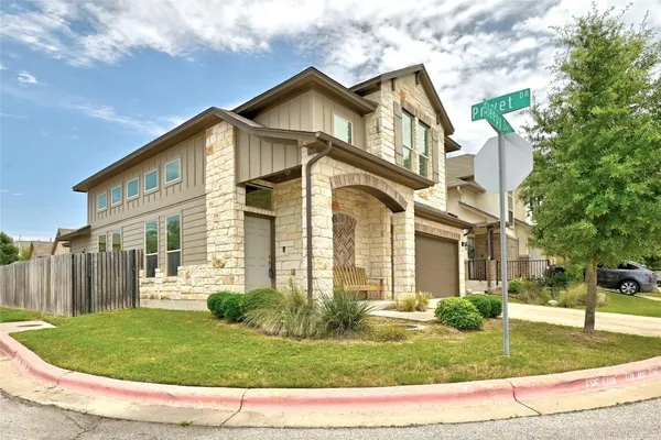 $2,600 | 912 Sleepy Dell Lane, Austin, TX 78748