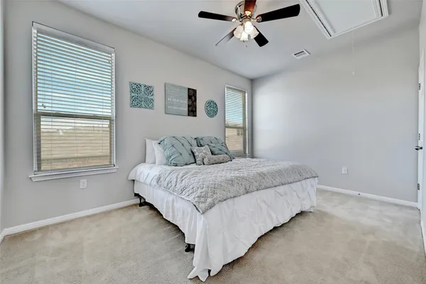 $2,600 | 912 Sleepy Dell Lane, Austin, TX 78748