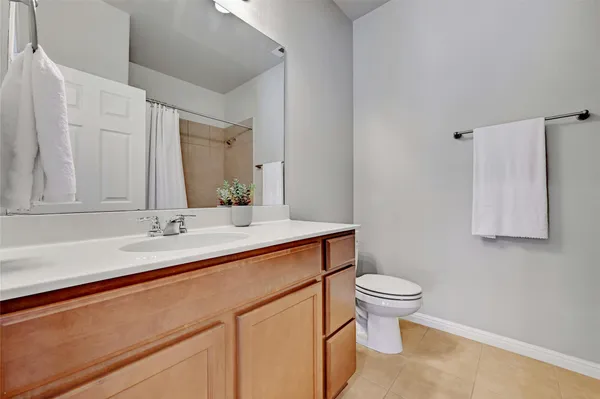 $2,600 | 912 Sleepy Dell Lane, Austin, TX 78748