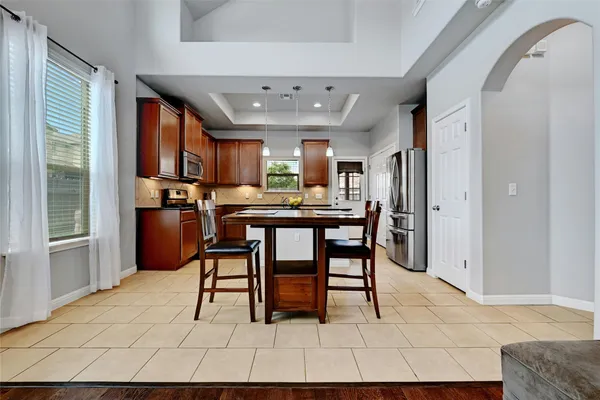 $2,600 | 912 Sleepy Dell Lane, Austin, TX 78748