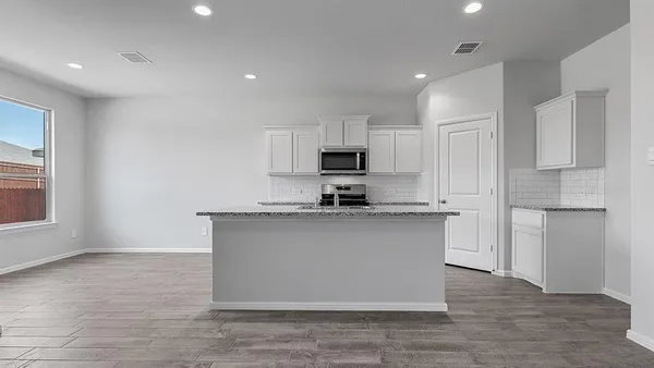 $280,990 | 553 Pendleton Avenue, Keene, TX 76059