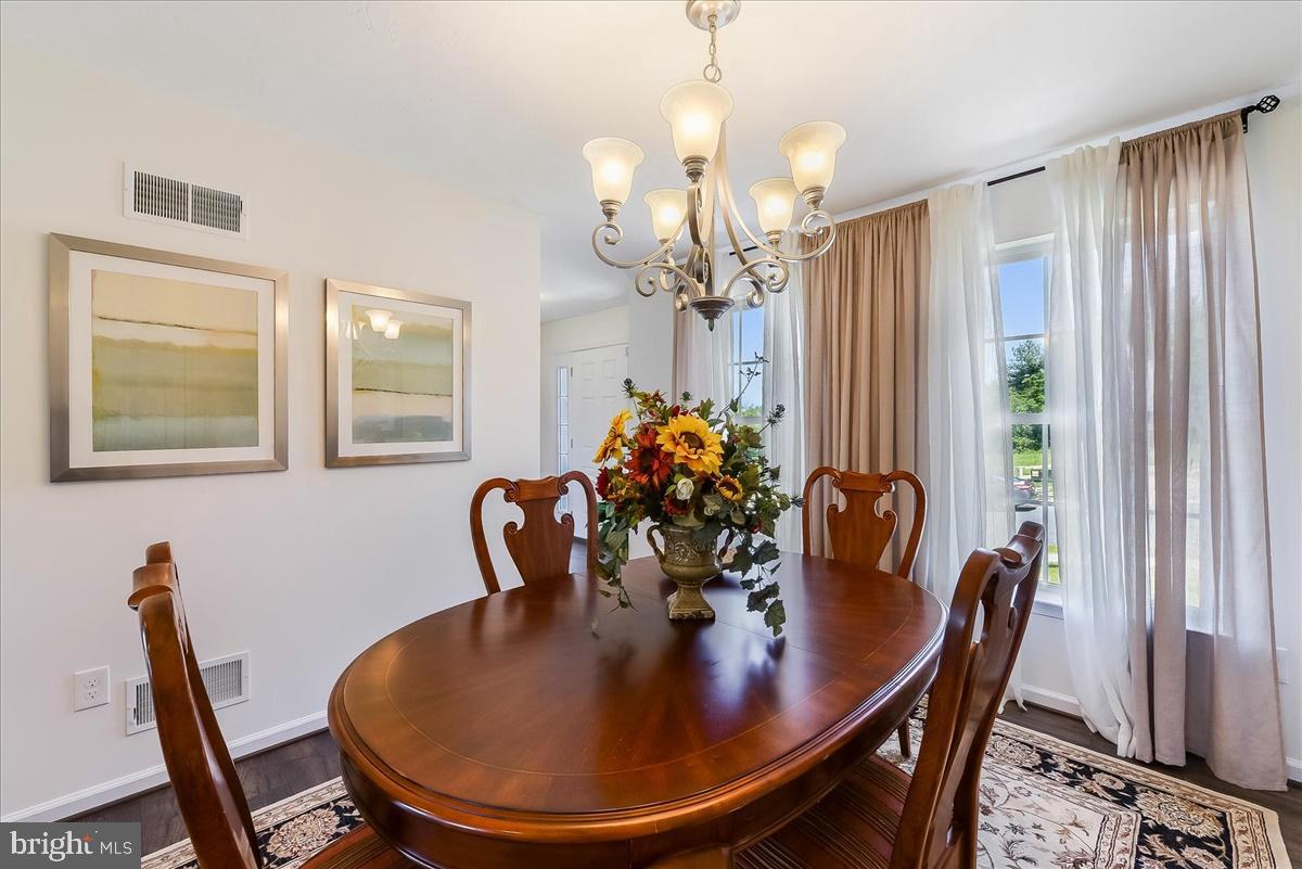 35 Fox Run Road Hanover, PA 17331 - Photo 8 of 22