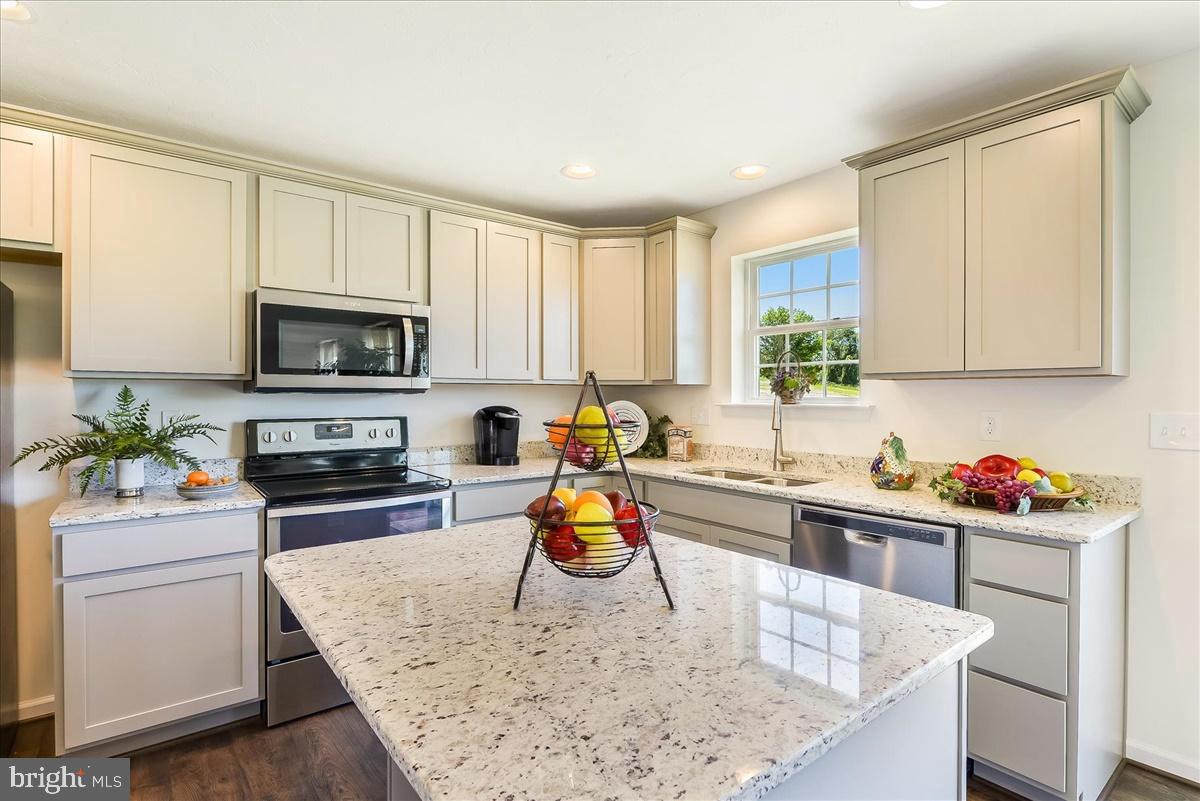 35 Fox Run Road Hanover, PA 17331 - Photo 10 of 22