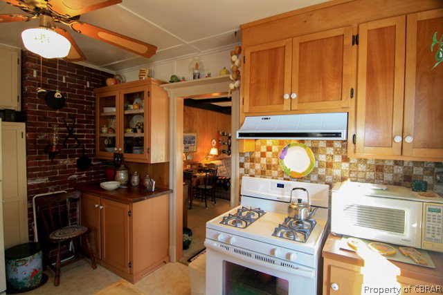 673 Painter Point Road Kilmarnock, VA 22482 - Photo 16 of 22