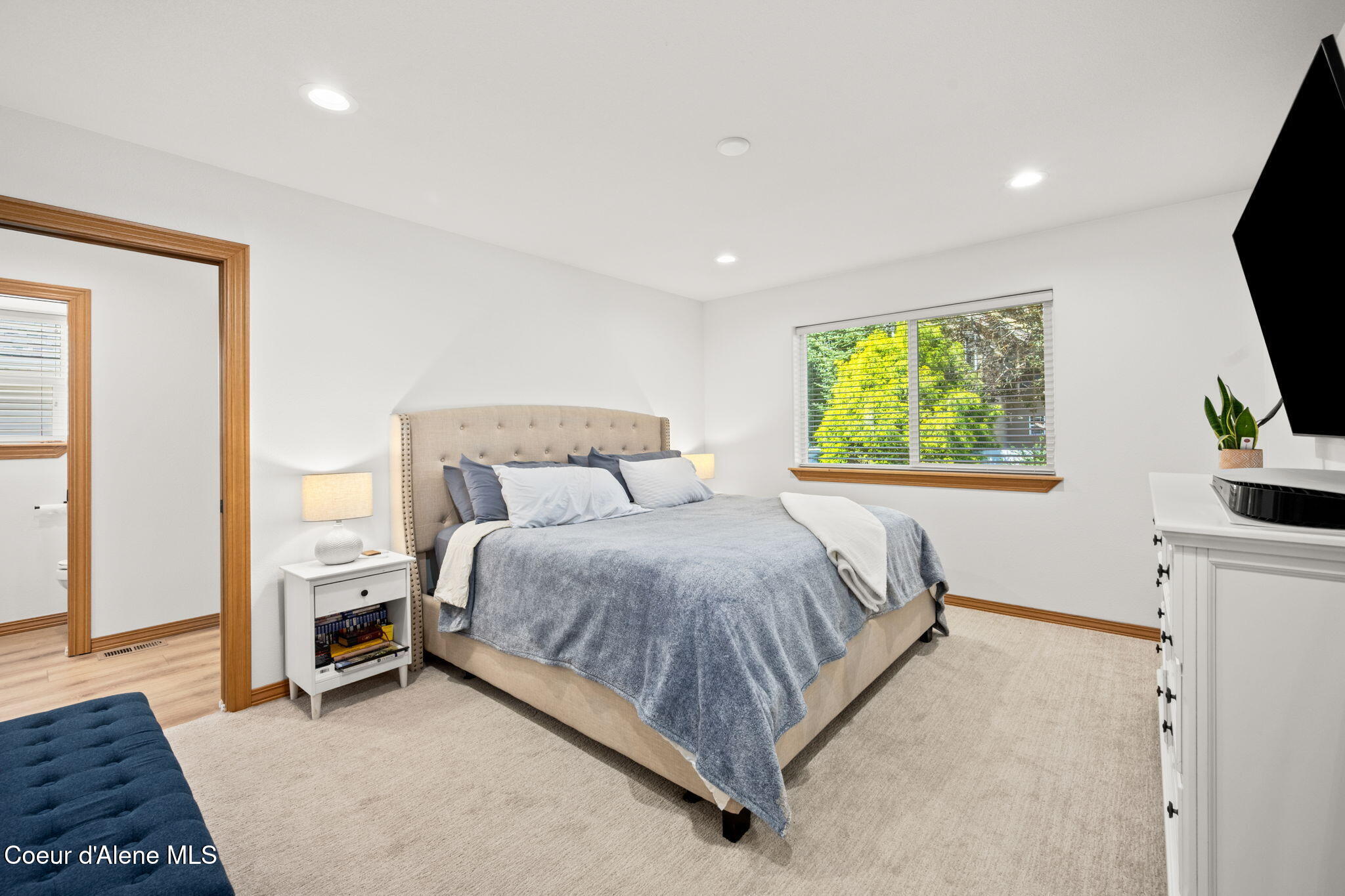 11393 North Rocking R Road Hayden, ID 83835 - Photo 23 of 35 Master Bedroom