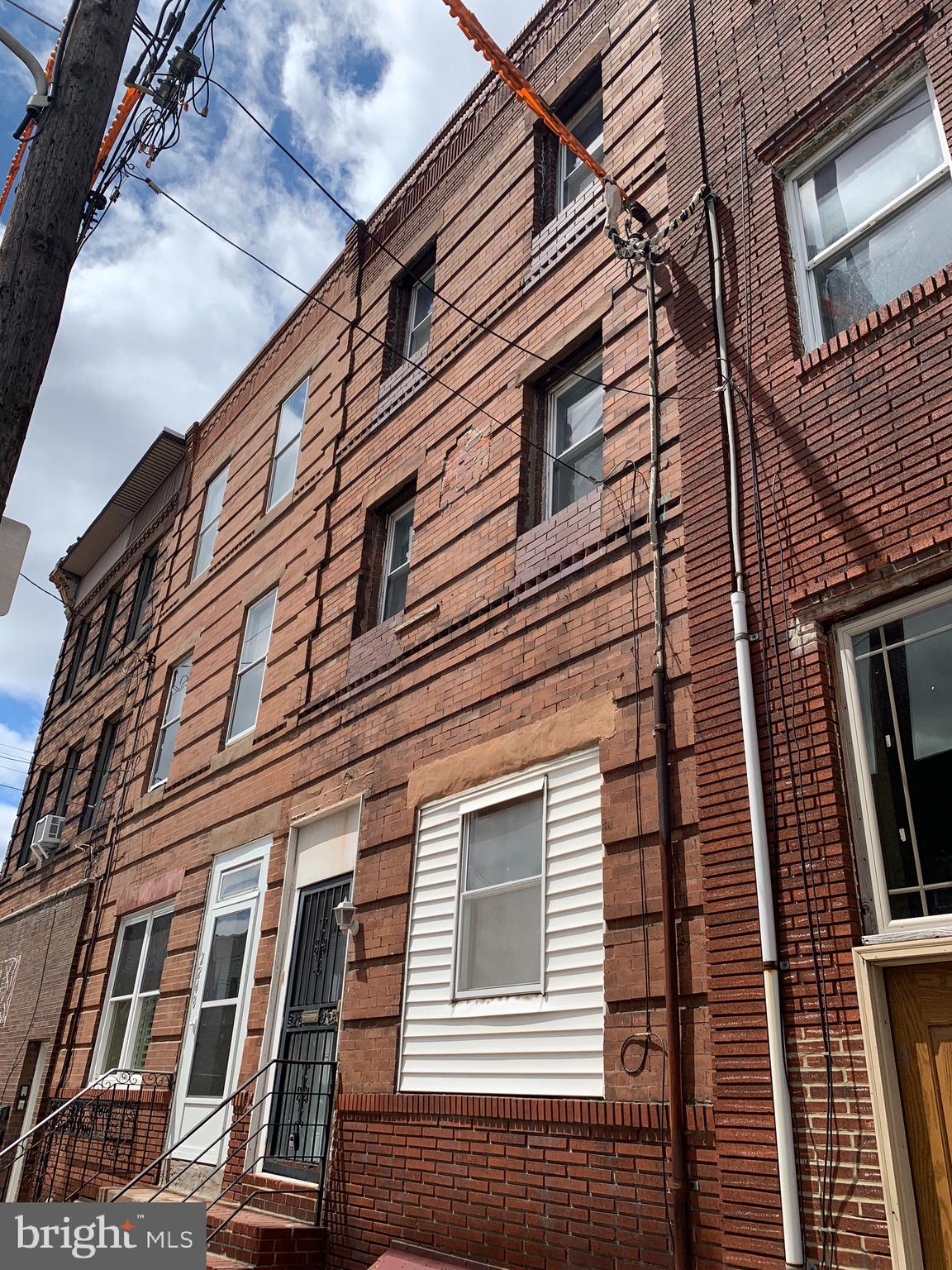 2246 South 9th Street Philadelphia, PA 19148 - Photo 2 of 26