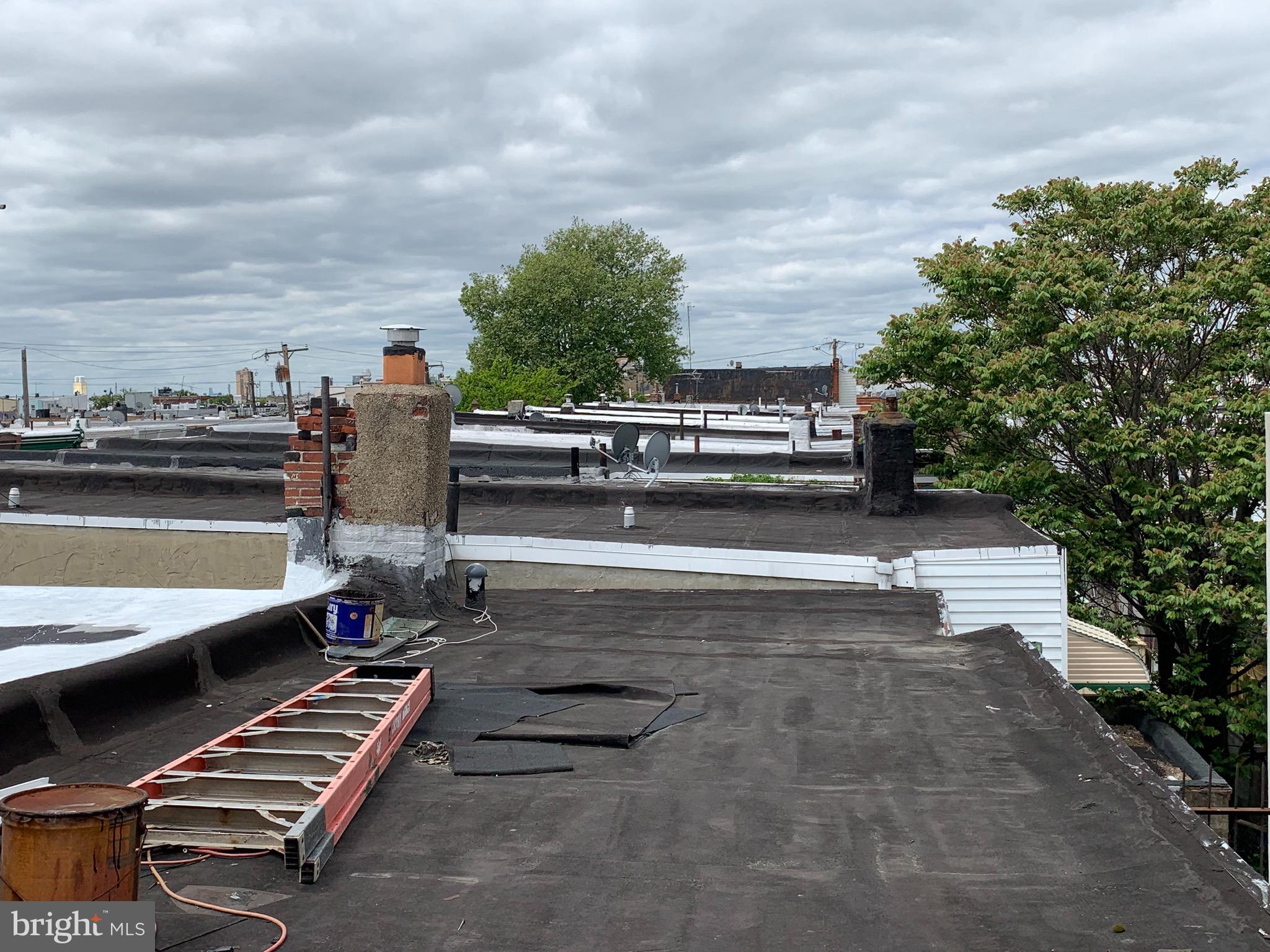 2246 South 9th Street Philadelphia, PA 19148 - Photo 25 of 26 View from roof