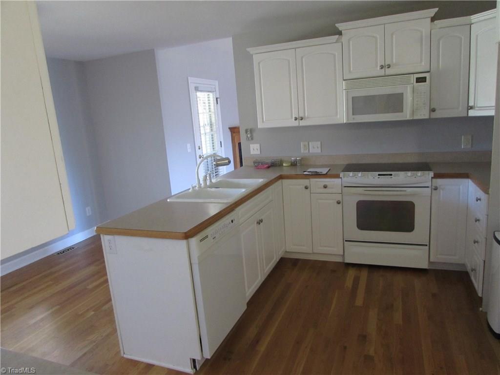 4181 Chestnut St Extension High Point, NC 27262 - Photo 13 of 25 Gallery Image 13