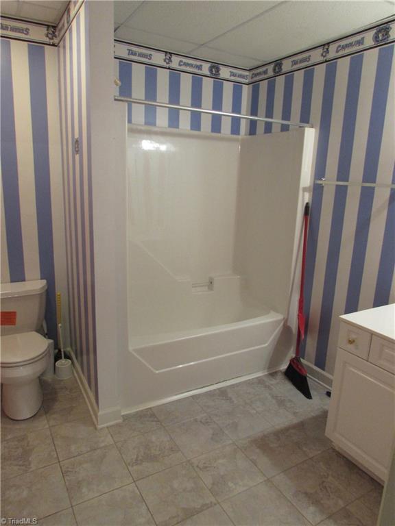 4181 Chestnut St Extension High Point, NC 27262 - Photo 23 of 25 Basement Bath