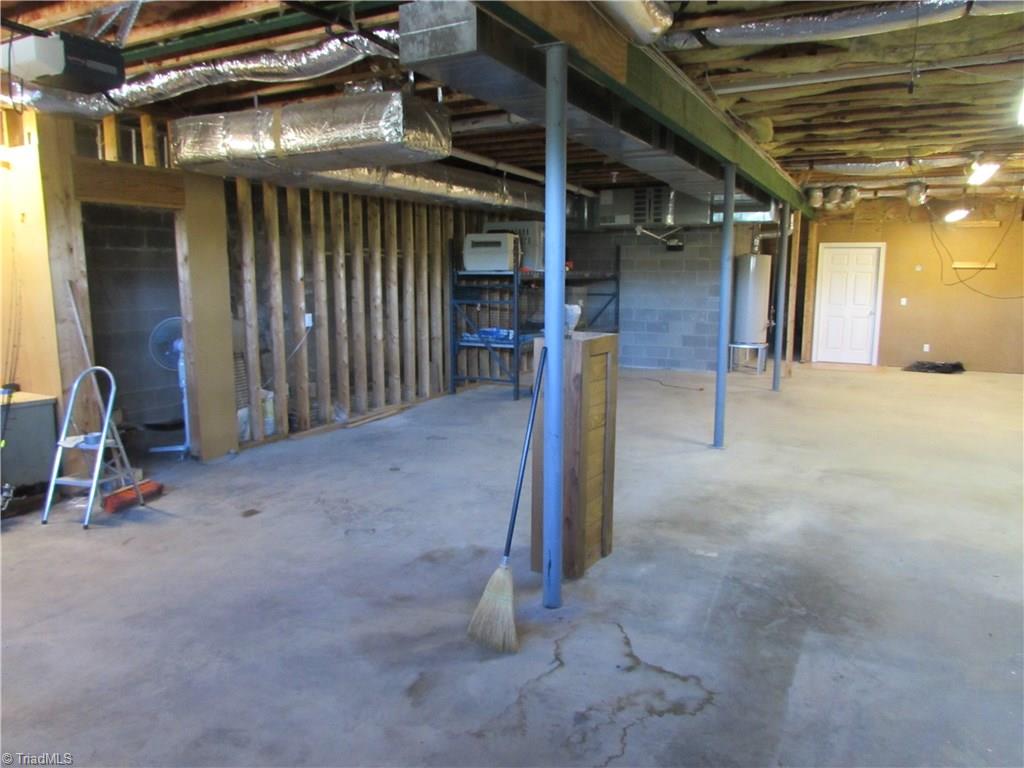 4181 Chestnut St Extension High Point, NC 27262 - Photo 25 of 25 Gallery Image 25