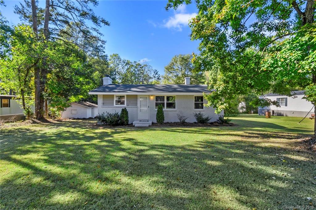 7801 Burch Shire Road Charlotte, NC 28269 - Photo 1 of 25 Gallery Image 1