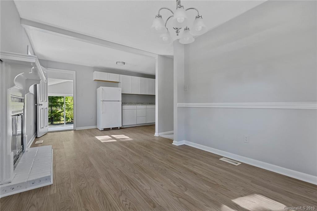 7801 Burch Shire Road Charlotte, NC 28269 - Photo 17 of 25 Gallery Image 17