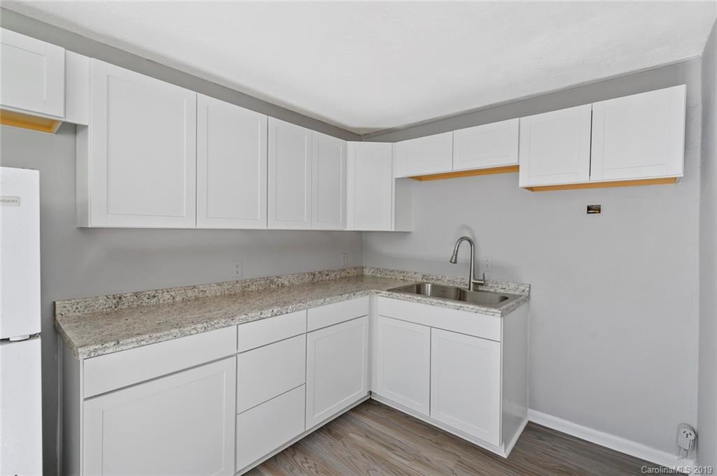 7801 Burch Shire Road Charlotte, NC 28269 - Photo 20 of 25 Gallery Image 20