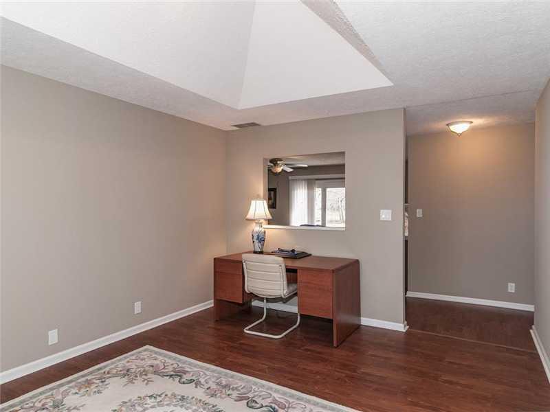 4223 Clarendon Road Indianapolis, IN 46208 - Photo 2 of 22 Gallery Image 2