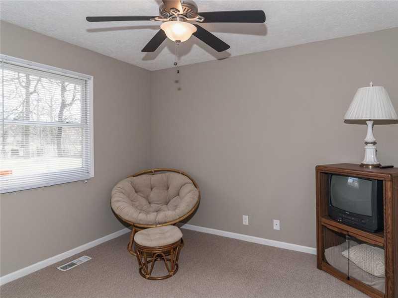 4223 Clarendon Road Indianapolis, IN 46208 - Photo 15 of 22 Gallery Image 15